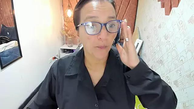 Freechat MarilynMiilf_ on StripChat