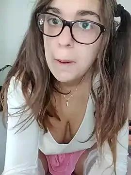 Miachan_LaGattinaVogliosa — Nuda + masturbazione con orgasmo