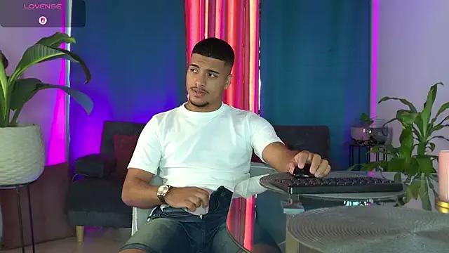 Freechat michel_g1 on StripChat