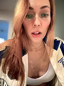 MichelleFerry_ — Group on StripChat