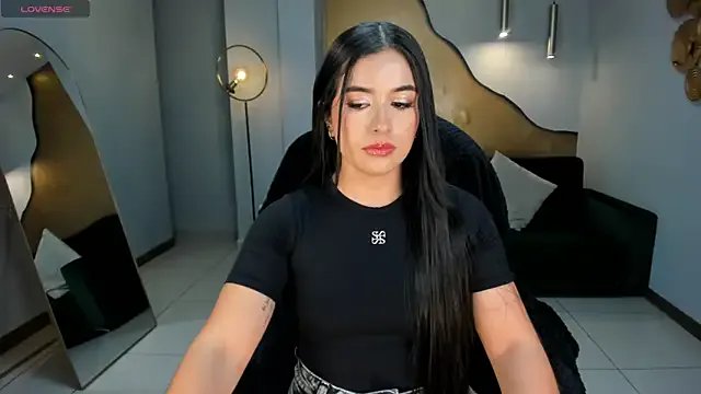 MilaColeman on StripChat