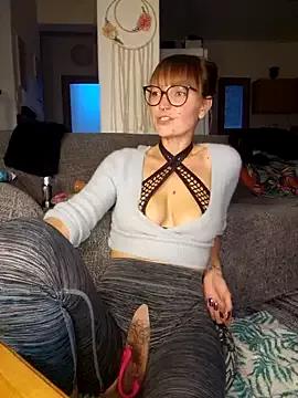 MissMialicious on StripChat 