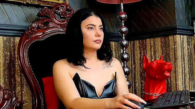 MistressEly's avatar