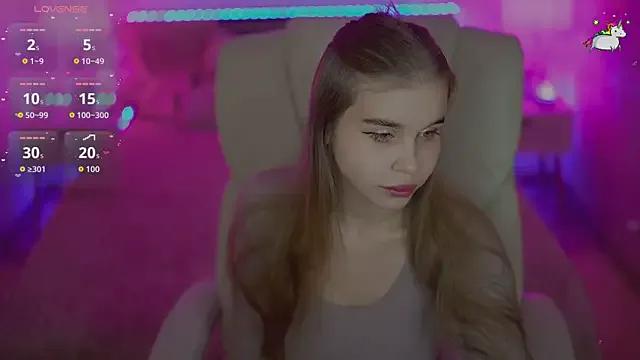 MyLolaSky — Freechat on StripChat