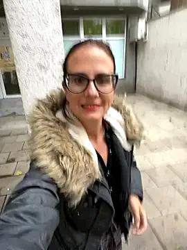 NataKitten — Panties off+rub clit,finger in public