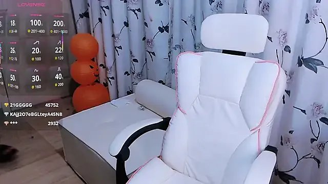 Niannian- on StripChat 