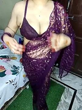 Freechat PRIYA_22 on StripChat