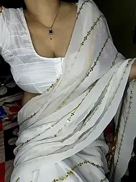 Freechat PRIYA_22 on StripChat