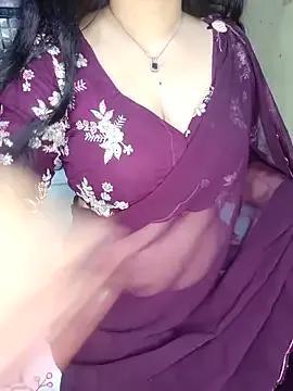 Freechat PRIYA_22 on StripChat