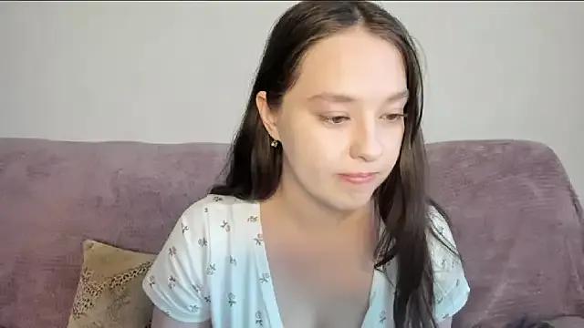 PureLedy — Undressing game
