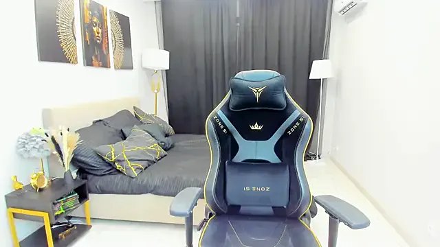 RedLipse on StripChat