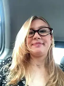 RinaCat on StripChat