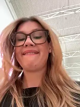 RinaCat on StripChat