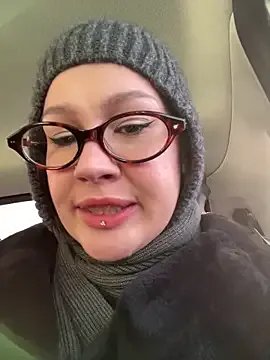 RinaCat on StripChat