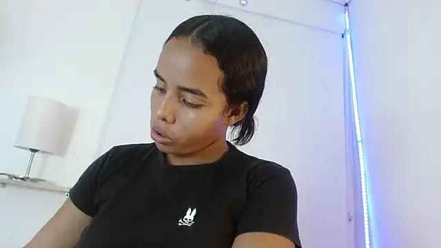 Freechat Roxy_Stonee on StripChat