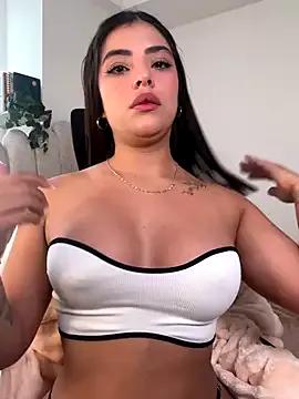 StripChat Sara-Evans is Freechat Sara-Evans — warm me up first