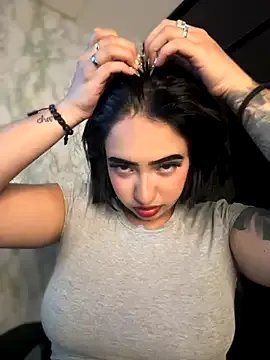 Scarlett-LS on StripChat