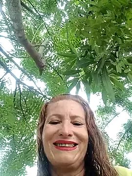 Freechat Sexy-Woman-Mature on StripChat