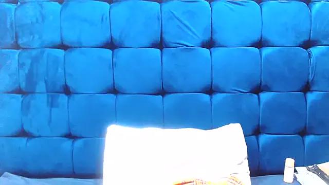 StripChat SexyBeverly_ is Freechat SexyBeverly_ — LETS START A NEW WEEK WITH HAPPINESS DAR