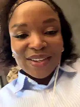 Freechat slimcateee on StripChat