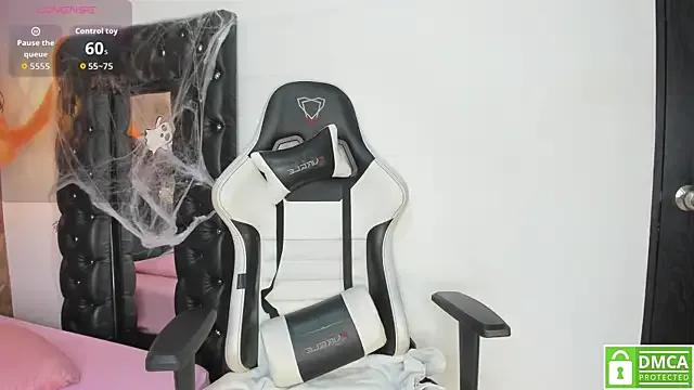 StripChat Sofia__watson is Freechat Sofia__watson — Get Naked