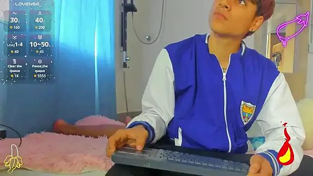 StripChat spicy_adonhis is Group spicy_adonhis — welcome to my room