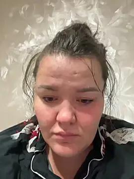 SunnyLeila2101 on StripChat 