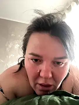 SunnyLeila2101 on StripChat 