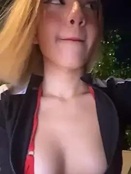 StripChat SweetBunnyGF is Freechat SweetBunnyGF — STAND UP AND SLAPS ASS! ! YES YES!!