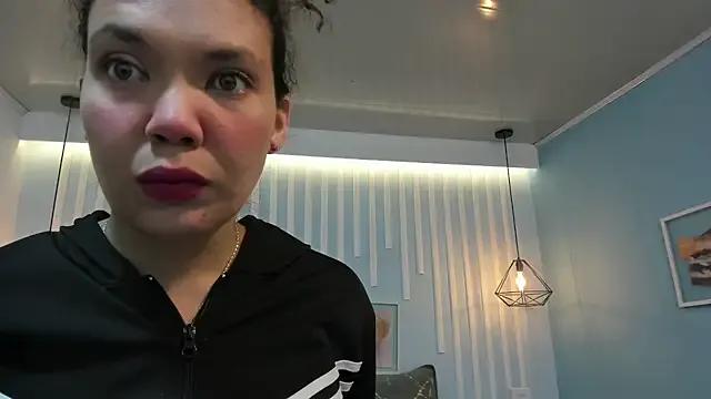 StripChat SweetStarr_ is Freechat SweetStarr_ — oil on my buttocks