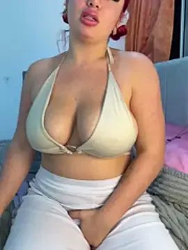 Talia_Foxx on StripChat