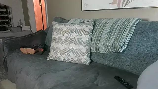 Freechat tscharlotte on StripChat