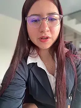 VAL_PRINCESS on StripChat