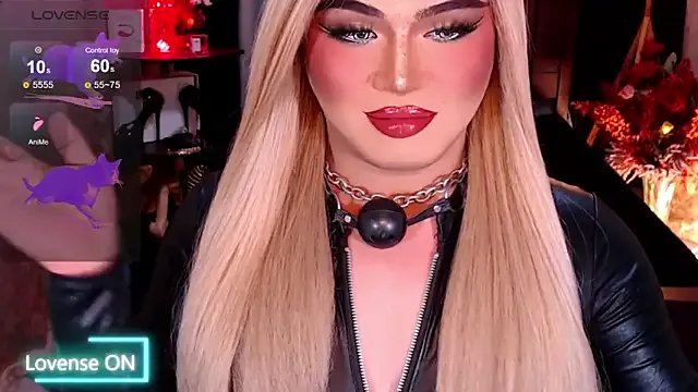 Freechat WebCumGoddes69 on StripChat