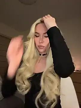 xDinnax — panties off and rub pussy