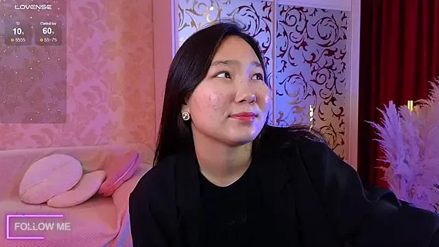 Yoon_Mii on StripChat 