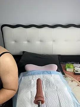 StripChat youzi33 is Freechat youzi33 — Freechat on StripChat