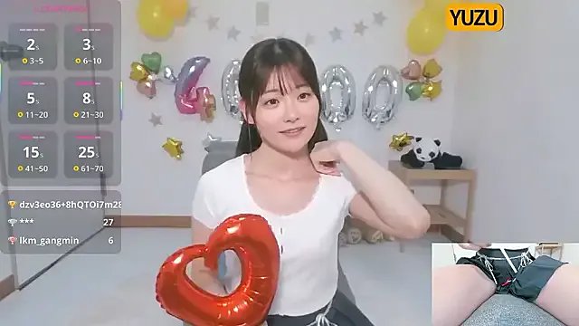 Freechat yuzukichi_jp on StripChat